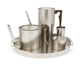 Arne Jacobsen (1902-1971), A stainless steel 'Cylinda Line' tea and coffee service for Stelton,