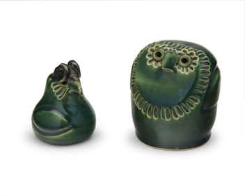 Dora De Larios (1933-2018), Two glazed stoneware figures, late 20th/early 21st century