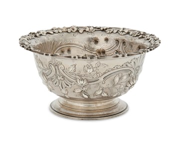 A George III sterling silver berry bowl