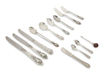 A Lunt sterling silver 'Eloquence' flatware service