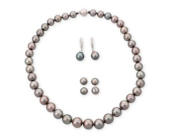 A Group of White Gold and Grey Cultured Pearl Jewelry