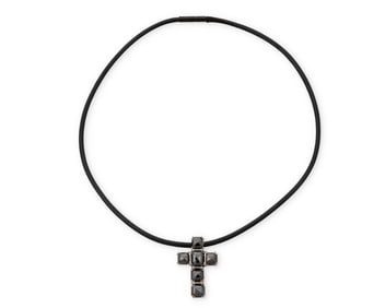 An 14K White Gold and Black Diamond Necklace