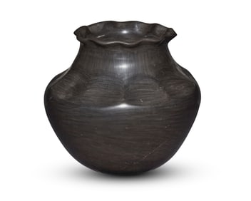 Sharon Naranjo Garcia (b. 1951, Santa Clara Pueblo), A large blackware pottery jar, late 20th/early