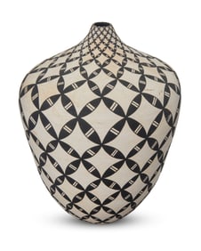 Dorothy Torivio (1946-2011, Acoma Pueblo), A geometric pottery seed jar, early 21st century