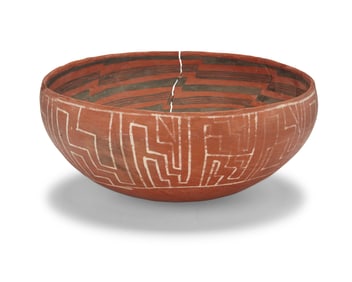 A large Gila/Southwest polychrome pottery dough bowl
