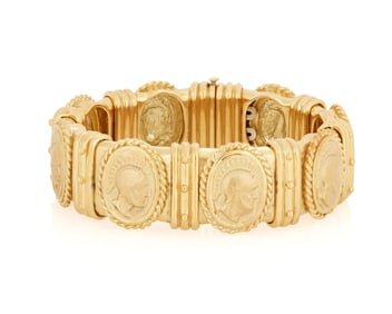 Attributed to Joan Boyce: An 18K Gold Bracelet