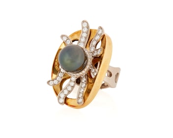 An 18K Gold, Colored Cultured Pearl and Diamond Ring