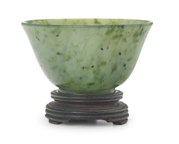 A Chinese carved nephrite cup