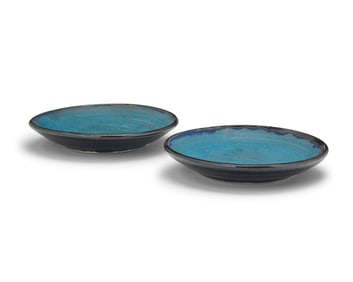 Otto Heino (1915-2009), Two glazed studio pottery plates, 1999