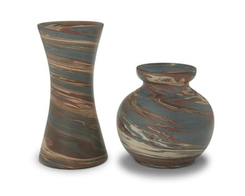 Two Niloak pottery 'Mission Swirl' vases