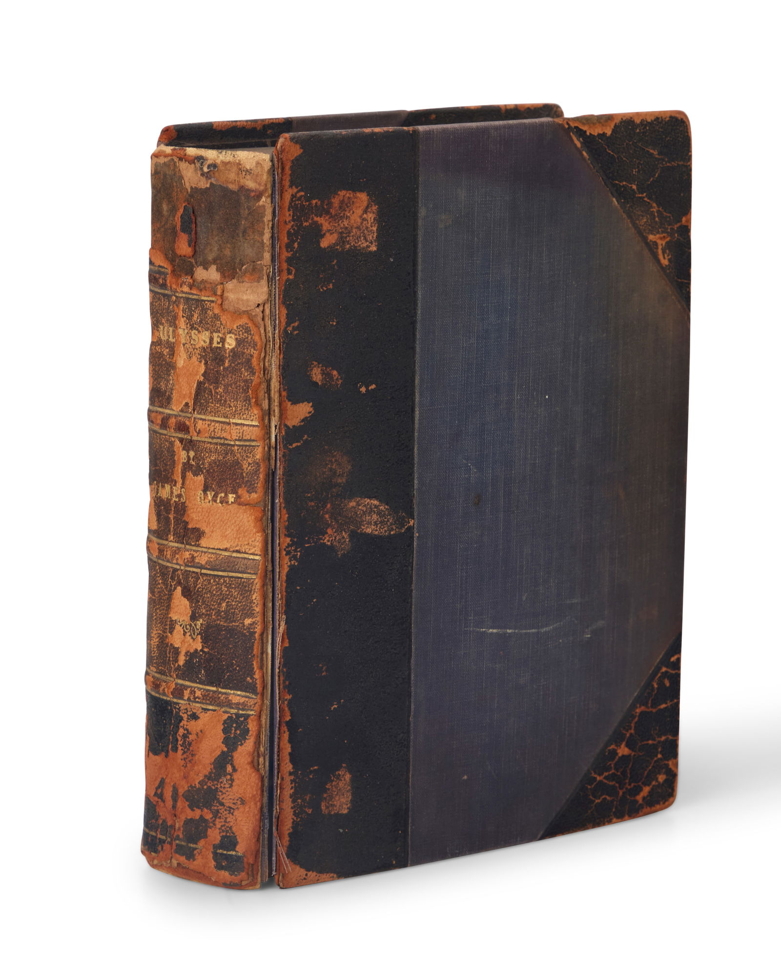 James Joyce (1882-1941), "Ulysses," 1922, First English Edition: James Joyce(1882-1941)"Ulysses," 1922Hardcover bookJoyce, James." Ulysses." London: The Egoist Press, 1922First English Edition: 354/2000Inked ex-libris signature to front free endpaper: Noah D. Fabri