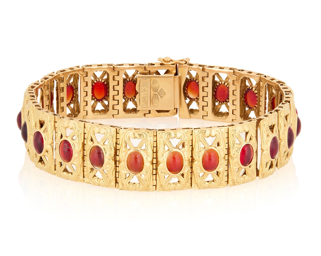 An 18K Gold and Glass Bracelet (1 of 2)