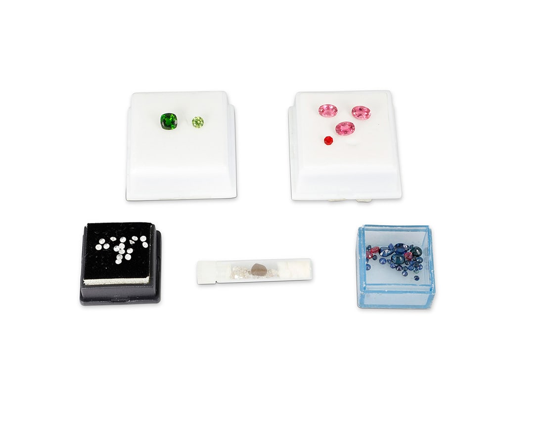 A Group of Loose Gemstones (1 of 1)