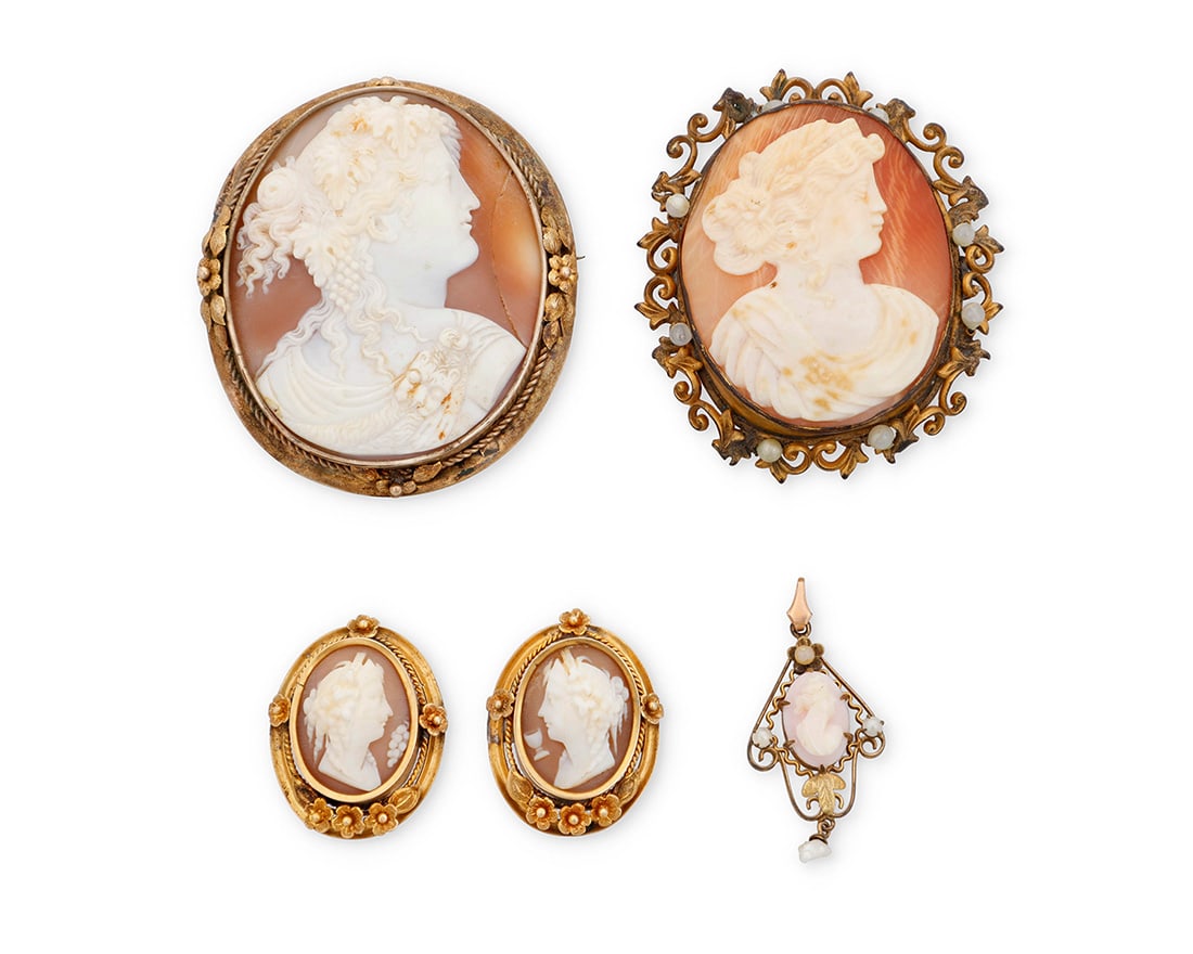 A Group of Shell Cameo Jewelry (1 of 2)