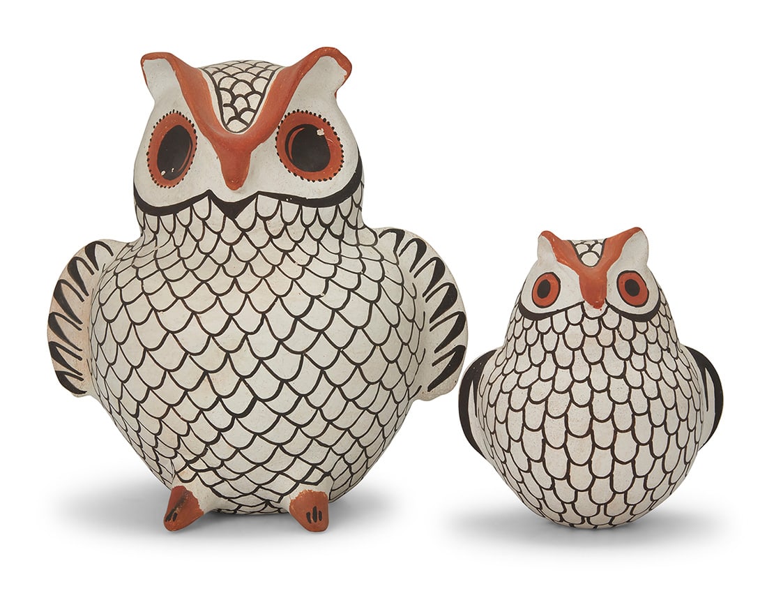 Eva Histia (1914-2005, Acoma Pueblo) Two polychrome pottery owls, late 20th/early 21st century (1 of 6)