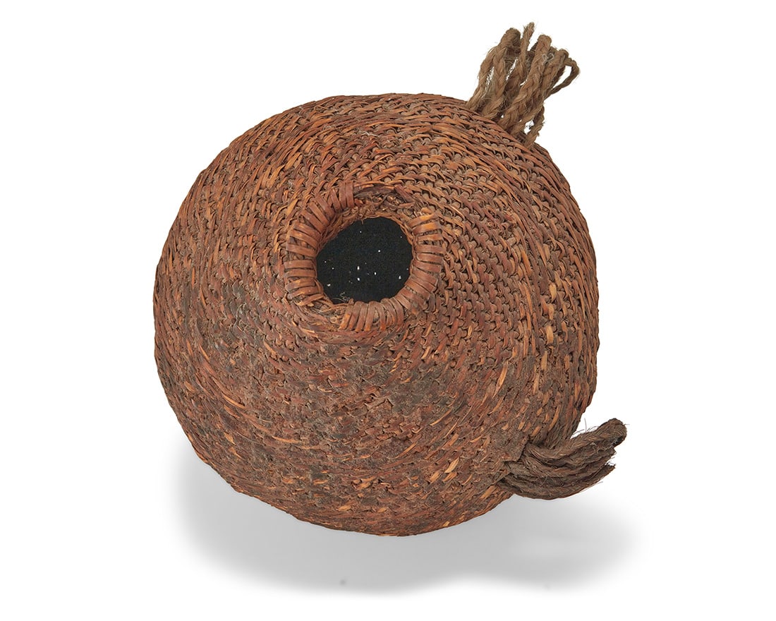 A Paiute basketry jar - 3