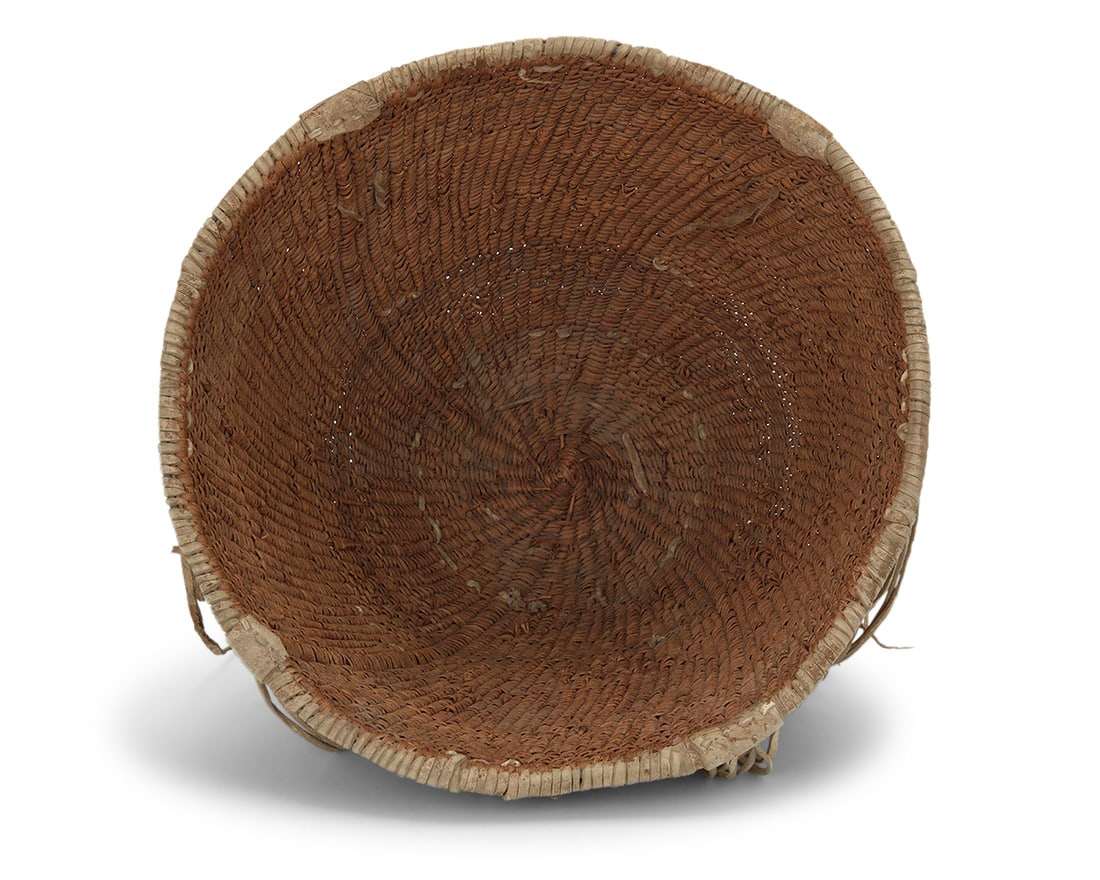 An Apache burden basket - 3