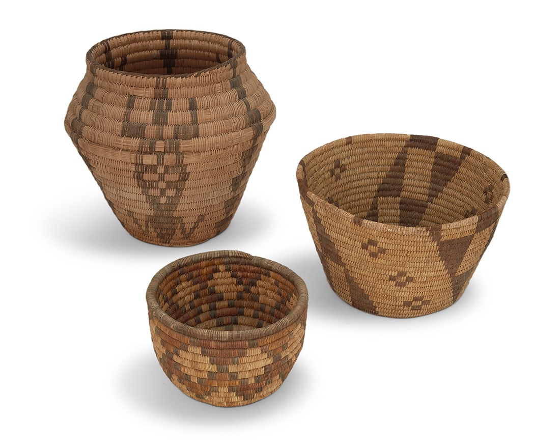 A group of Southwest baskets Early/mid-20th century; Tohono O'odham & Hopi Pueblo Second Mesa (1 of 8)