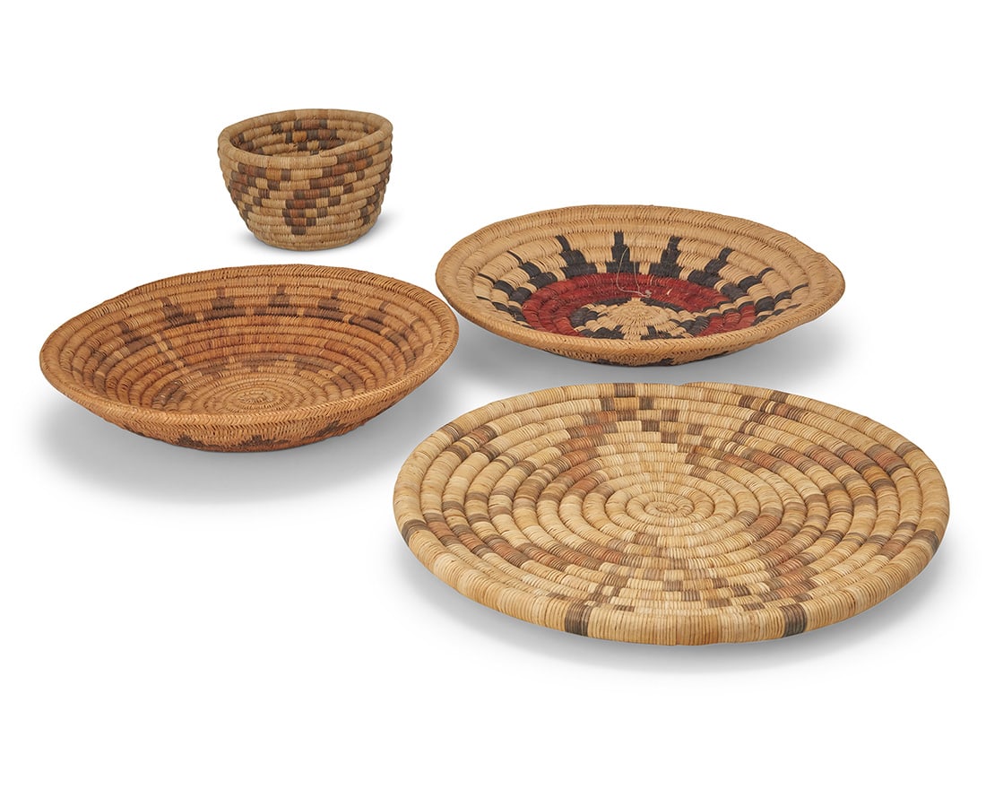 A group of polychrome Southwest baskets Early-mid-20th century, Dine & Hopi Pueblo Second Mesa (1 of 9)