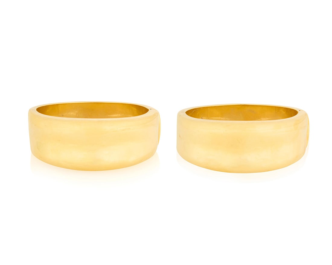 A Pair of 18K Gold Bangles (1 of 6)