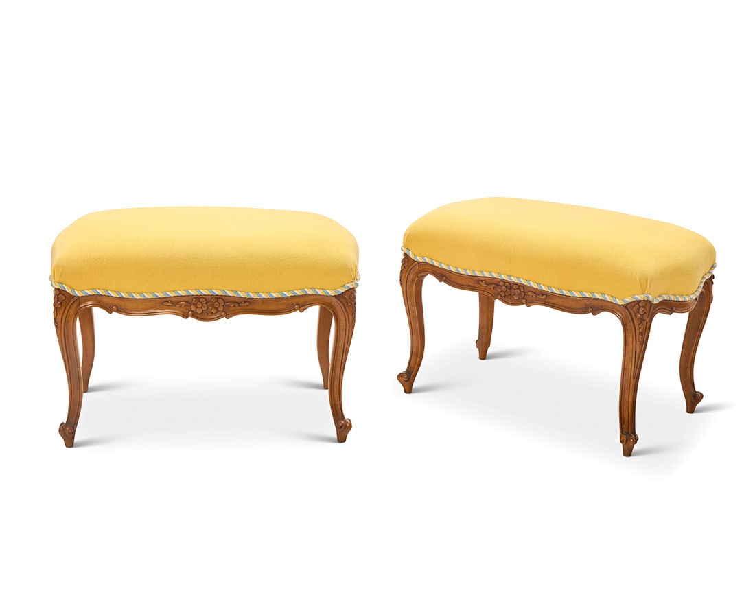 A pair of Louis XV style upholstered benches (1 of 8)