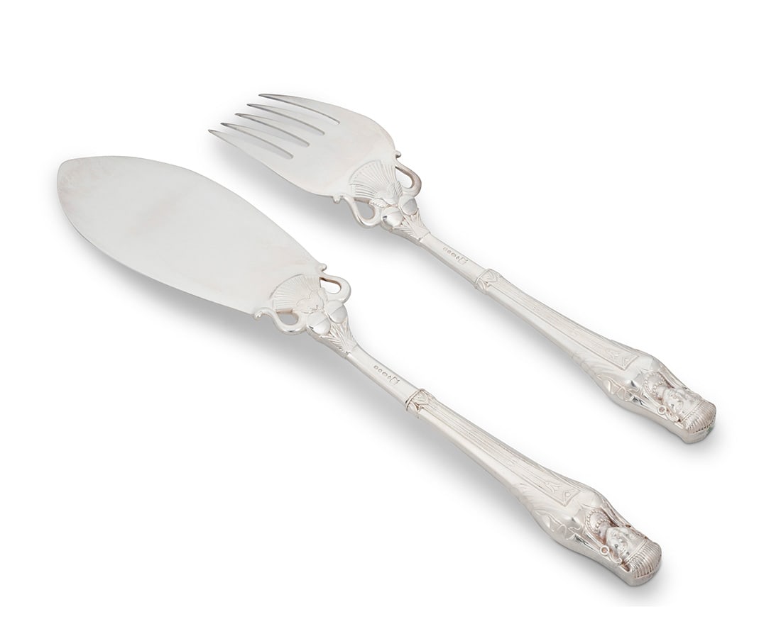 An Elkington silver plated fish serving set - 2