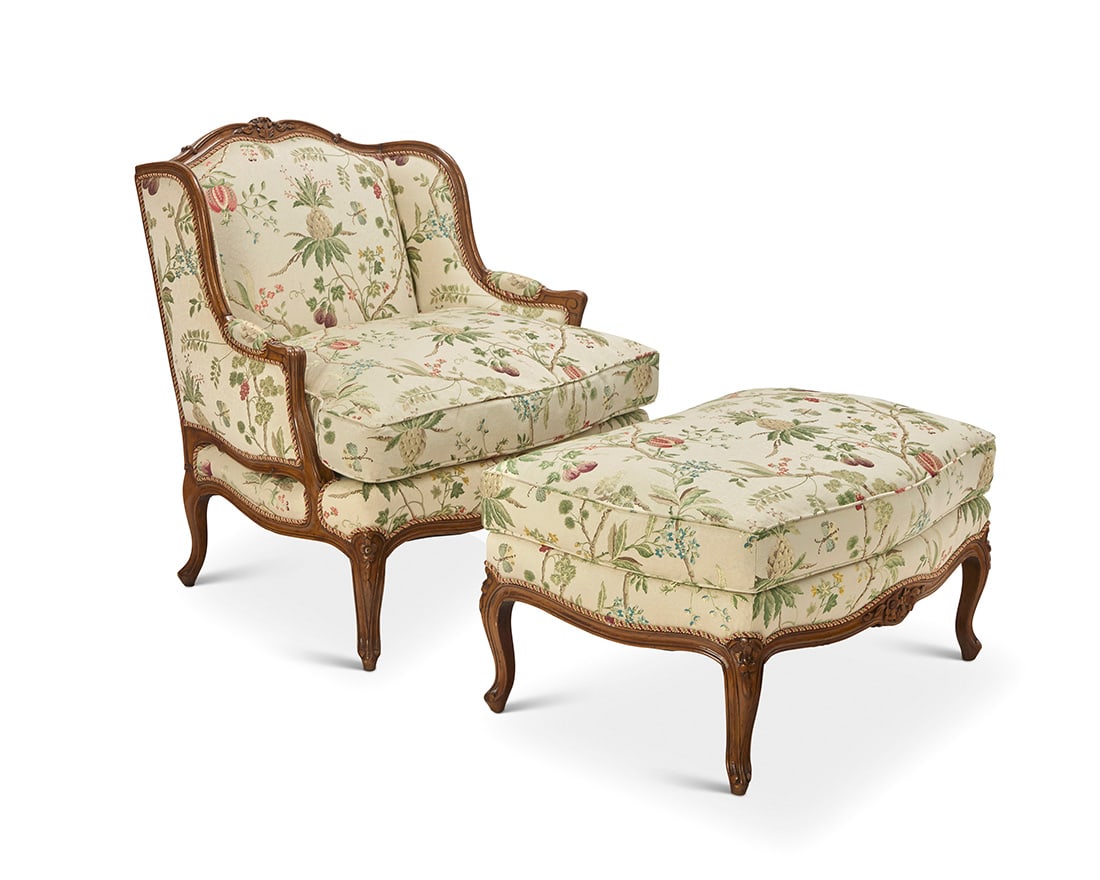 A Louis XV style carved fruitwood duchesse brisee (1 of 9)