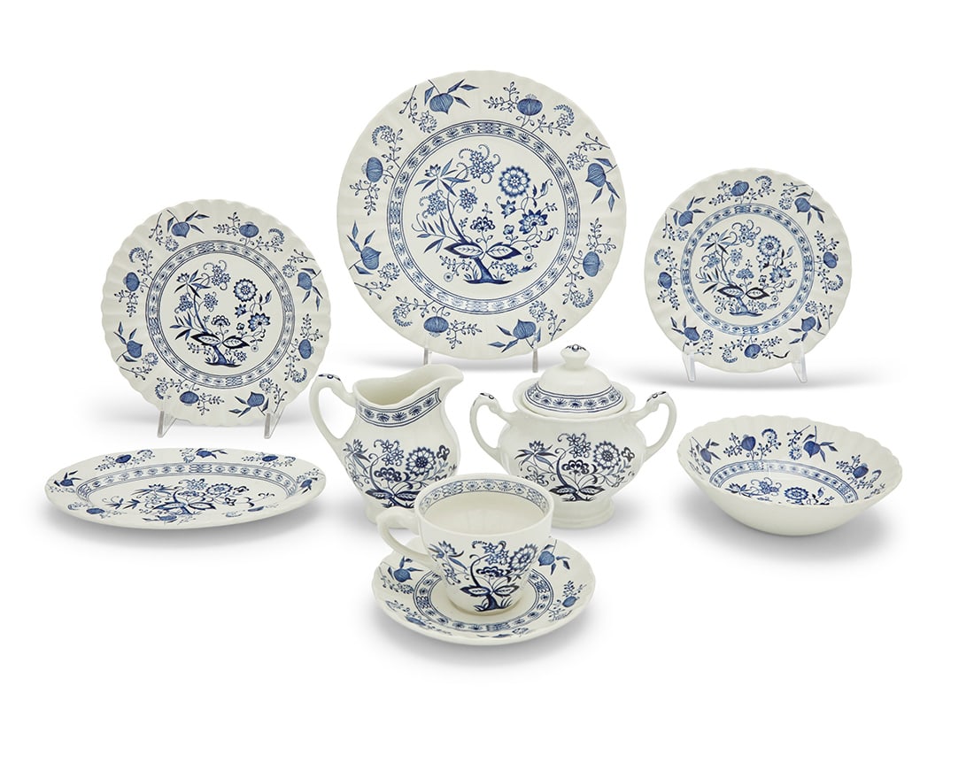 A J. & G. Meakin English ironstone 'Blue Nordic' dinner service (1 of 6)