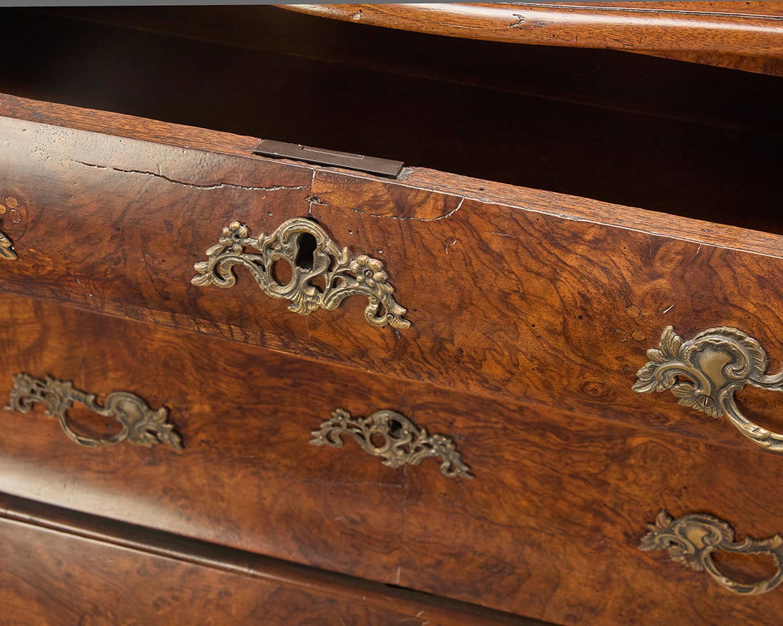 A Dutch walnut bombe commode - 5