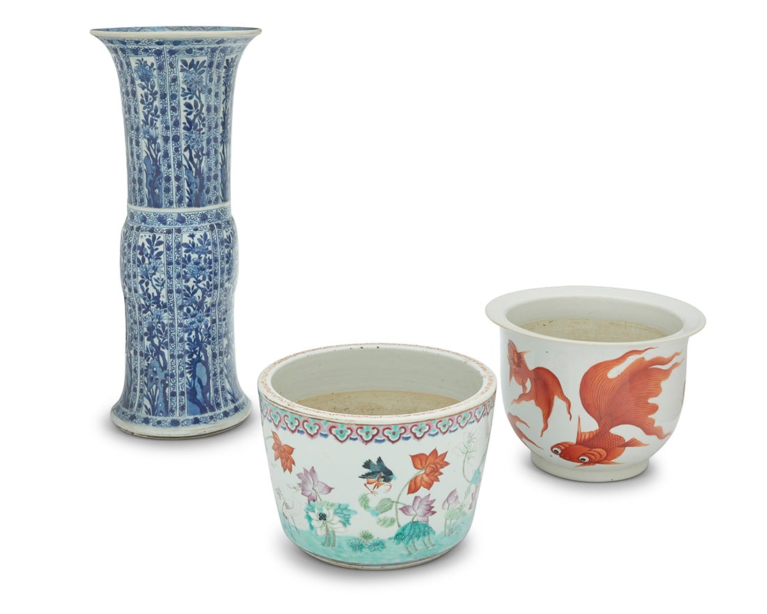 Three Chinese porcelain vessels (1 of 6)