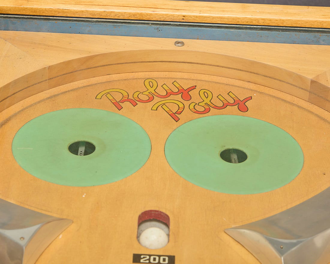 A Genco 'Roly Poly' pinball machine - 5
