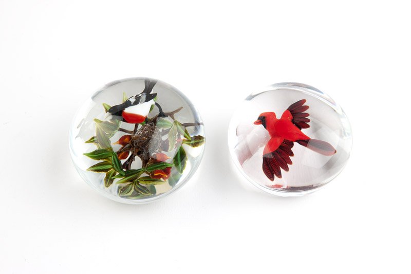Two bird paperweights, Rick Ayotte