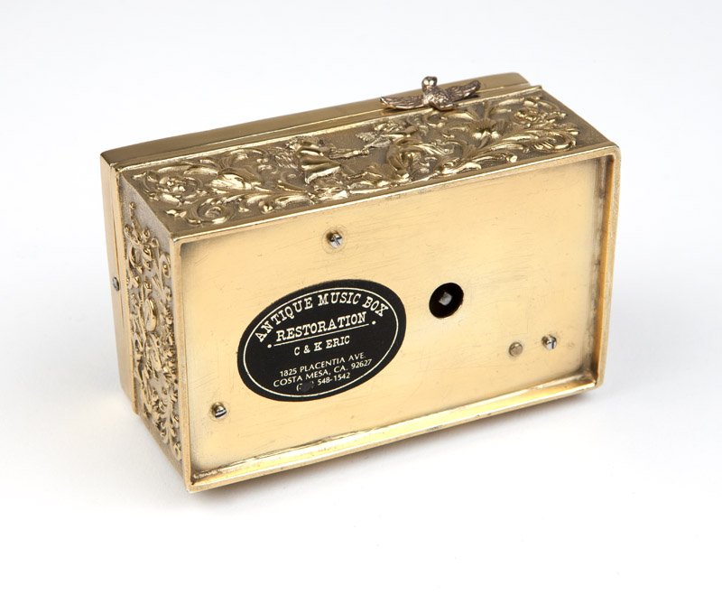 A Continental silver automaton singing bird box - 4