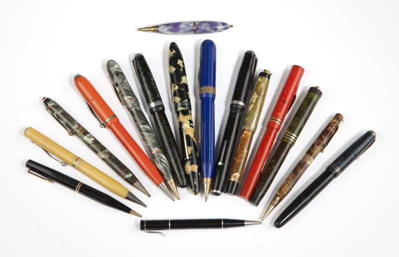 A group of vintage fountain pens & pencils