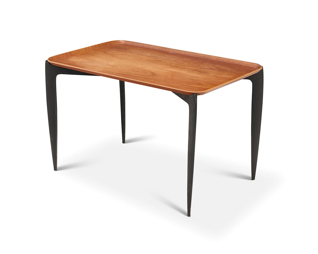Svend Age Willumsen & Hans Engholm (20th Century), A teak tray table for Fritz Hansen, circa 1950s (1 of 8)