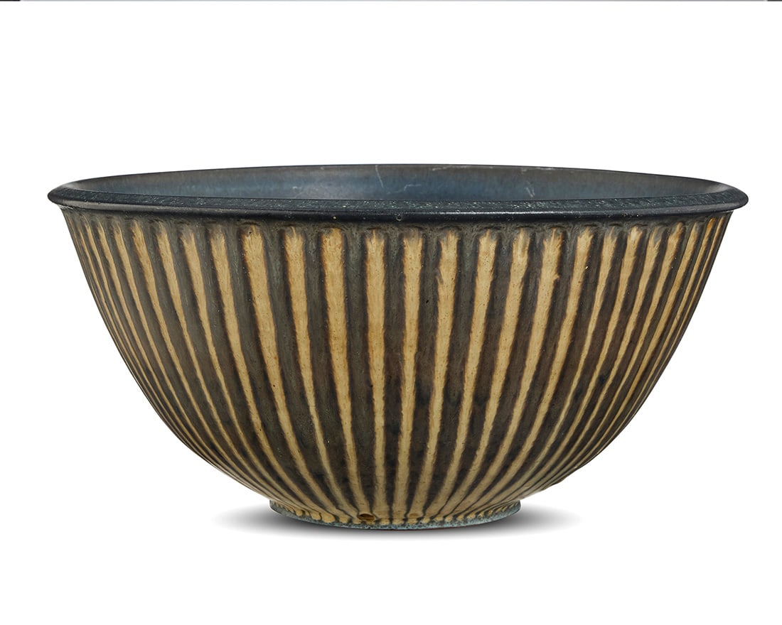 Harrison McIntosh (1914-2016), A glazed stoneware bowl, mid-20th century (1 of 5)