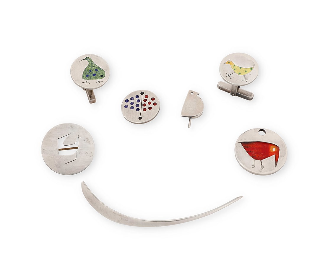 Betty Cooke: A collection of Modernist sterling silver jewelry: Betty Cooke: A collection of Modernist sterling silver jewelry Betty Cooke (1924-2024) Mid/late 20th century Six marked for maker; two marked for sterling Six works comprising a long narrow curved