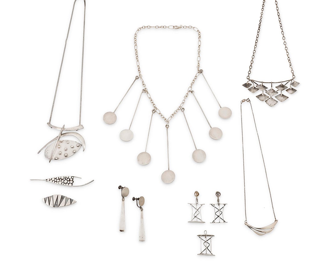 A collection of Modernist silver jewelry including Ruth Berridge & Esther Lewittes: A collection of Modernist silver jewelry including Ruth Berridge & Esther Lewittes Mid/late 20th century Nine works: Ruth Berridge (1921-2004) A sterling silver 'mobile' choker necklace Stamped: