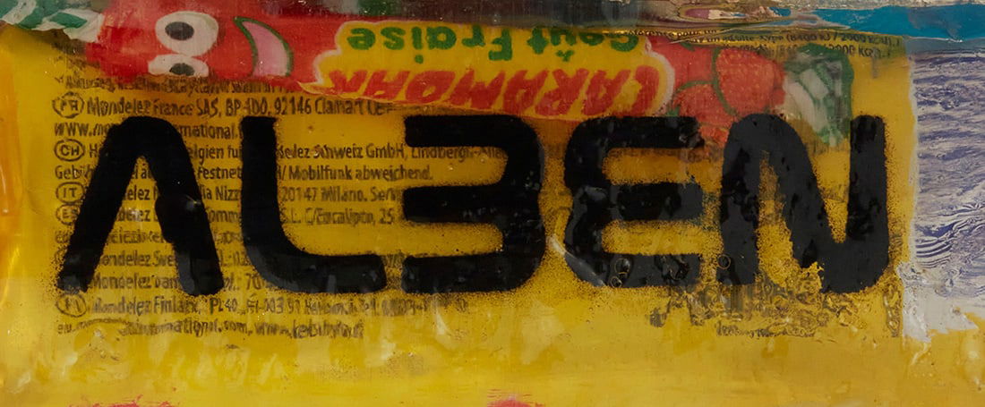 Alben (b. 1973), Suitcase with candy - 7