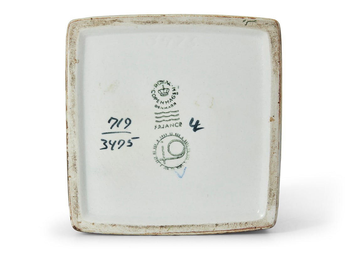 Four Modern ceramic vases - 3