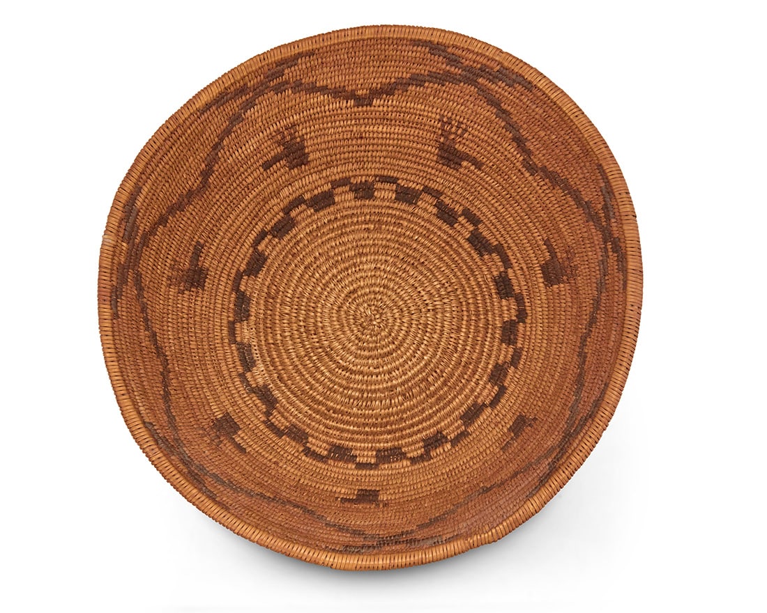 An Apache pictorial basket - 3