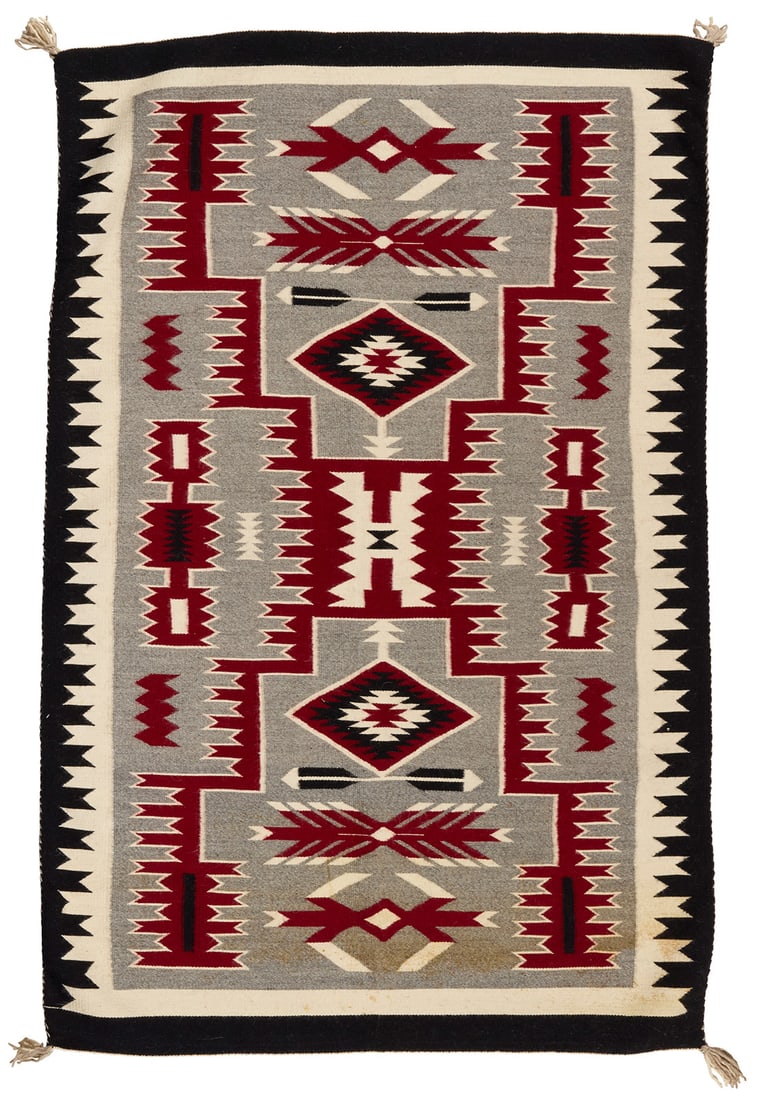 A Navajo storm pattern rug - 3