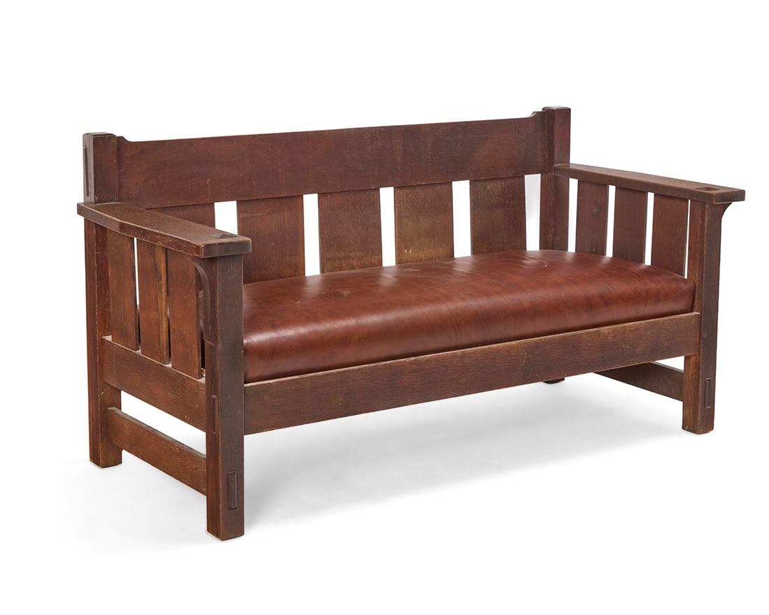 A Lifetime Furniture Co. slatted settle (1 of 7)