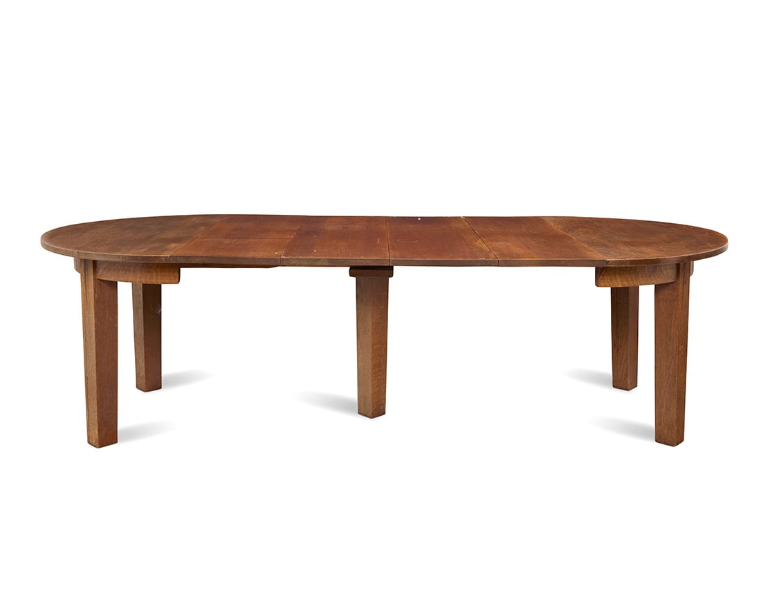 An Arts & Crafts extension dining table - 8