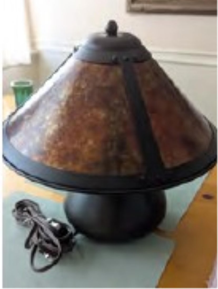 A Mica Lamp Co. table lamp - 5