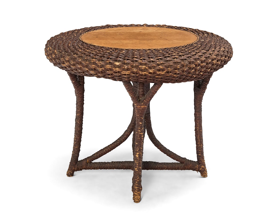 An American wicker and oak side table - 2