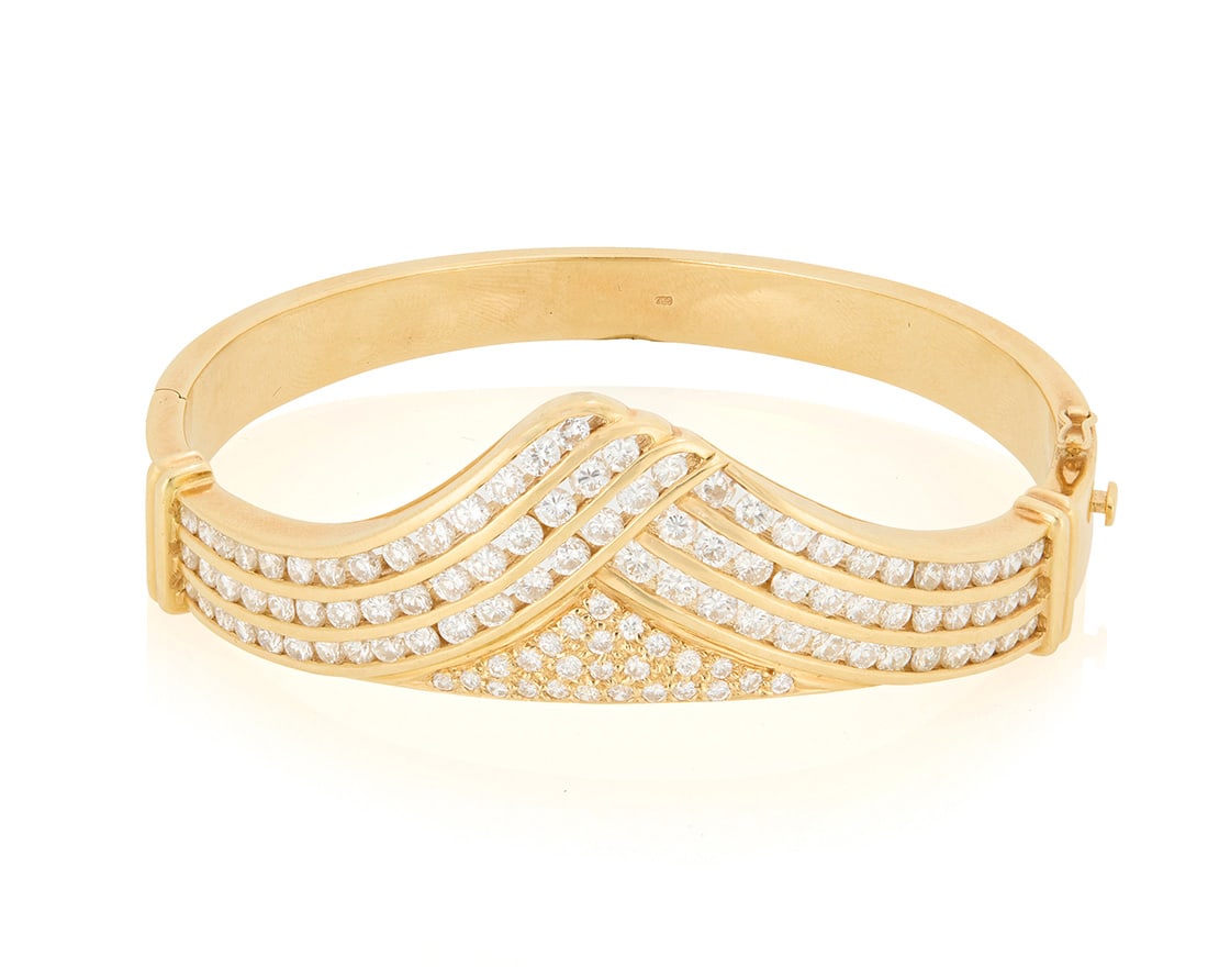 An 18K Gold and Diamond Bracelet (1 of 4)