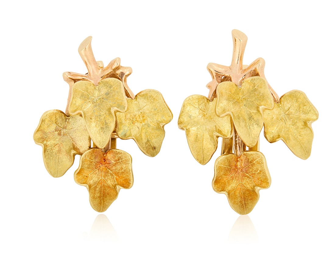 Cartier: A Pair of Retro 14K Gold Earrings (1 of 3)