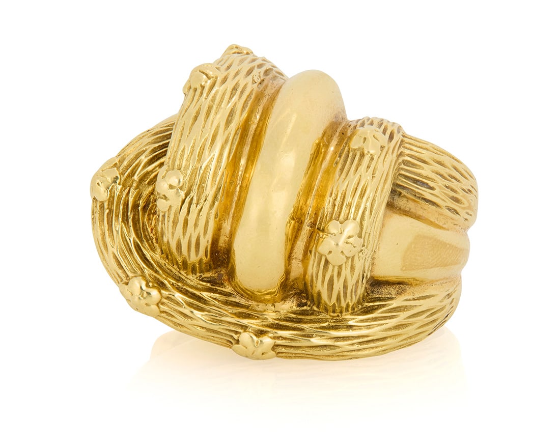 An 18K Gold Ring - 2