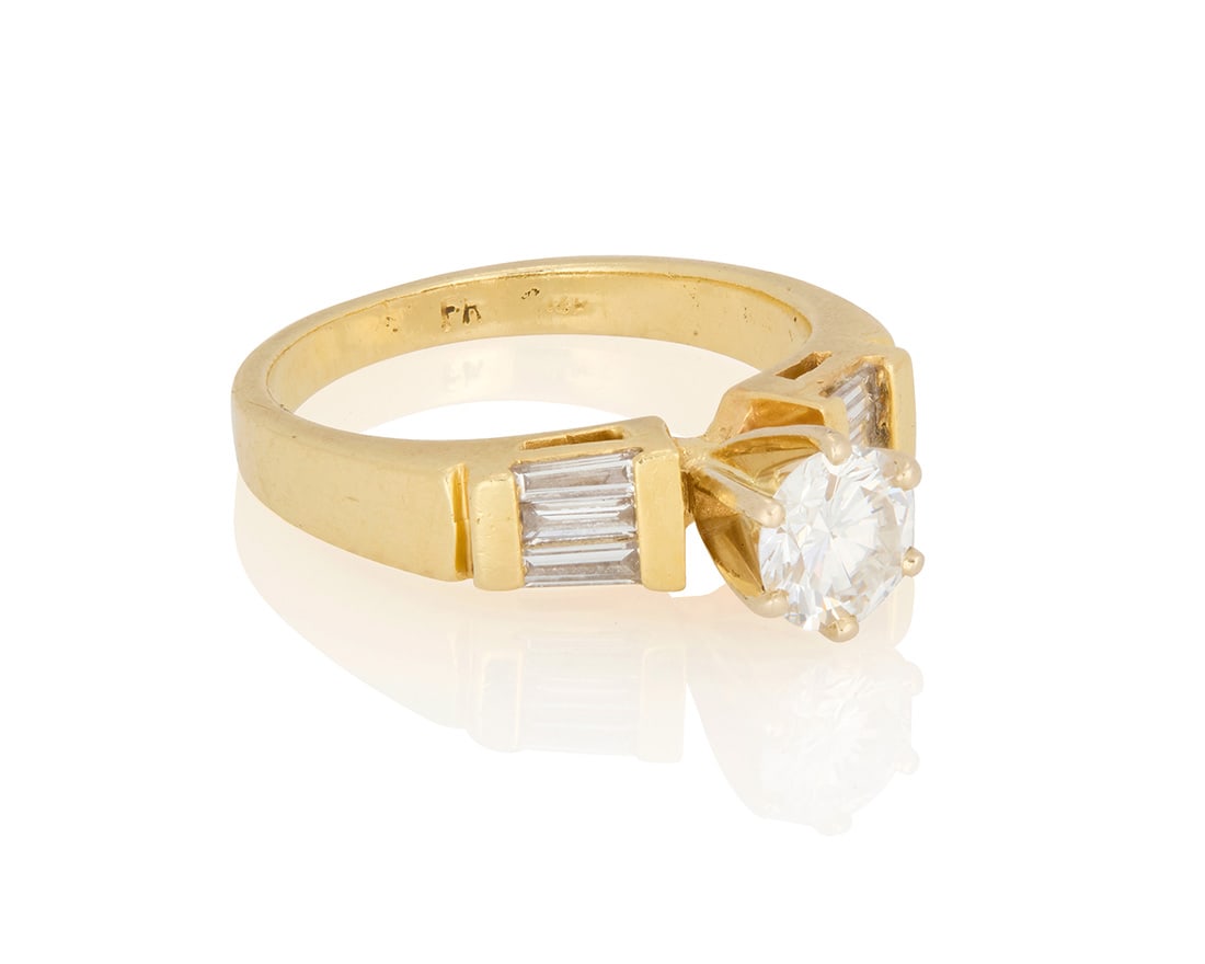 A 14K Gold and Diamond Ring (1 of 3)
